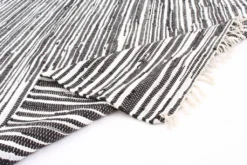 Voddenkleed Van Strehög Of Sweden - Tulka (grijs) -Tapijt Winkel 05052017 img 1233.jpg