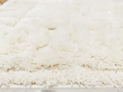 Hoogpolig Vloerkleed - Parlos (offwhite) -Tapijt Winkel flora.neo .neo5925a.offwhite parlos offwhite ryamatta faux fur carpet hochflorteppiche 3 05copy1.jpg