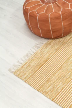 Voddenkleed - Juni (geel) -Tapijt Winkel img 7410 31423.jpg