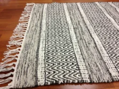 Voddenkleed Van Strehög Of Sweden - Havtorn (grijs) -Tapijt Winkel rimbogra3.jpg