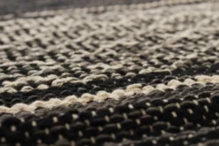 Voddenkleed - Visby (zwart) -Tapijt Winkel visbysvart 22752 74118.jpg