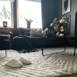 Hoogpolig Vloerkleed - Monti (offwhite) 37 Hoogpolig Vloerkleed - Monti (offwhite) -Tapijt Winkel xxby.tessemontioffwhite.jpg